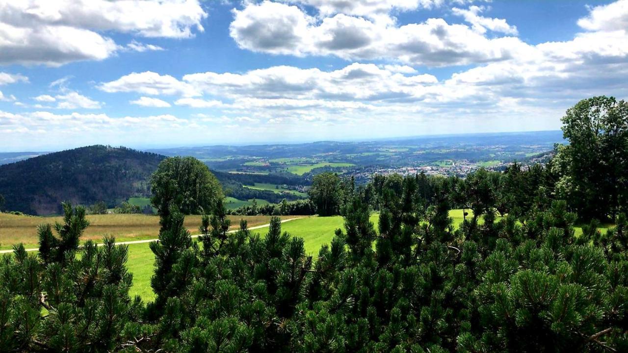 Kellberg  Landgasthof Zum Kirchenwirt מראה חיצוני תמונה